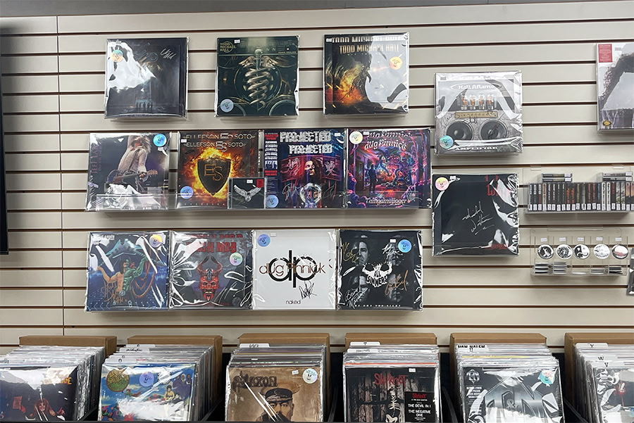 Todd Michael Hall tweet media