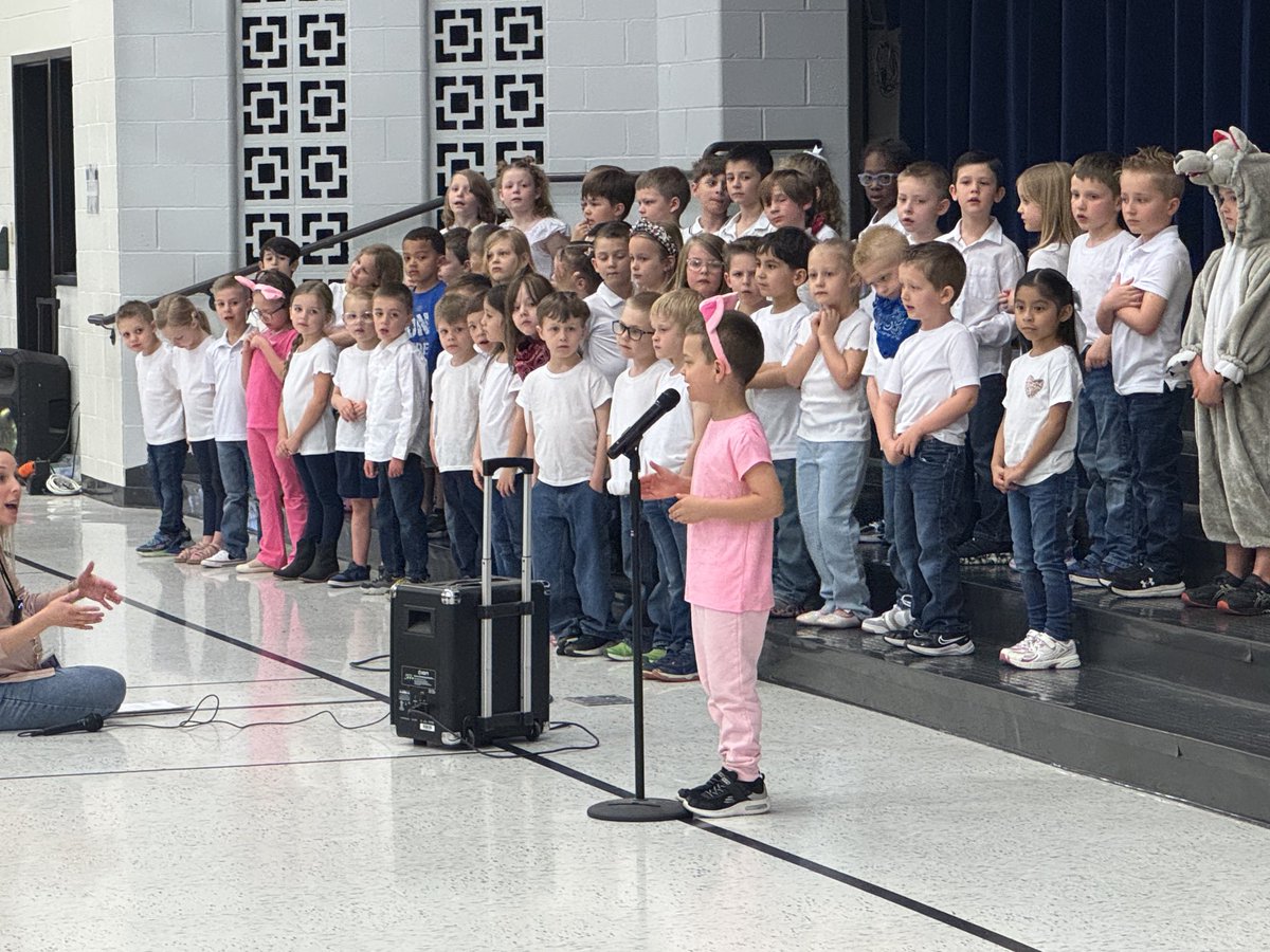 Mrs. Kollack tweet media