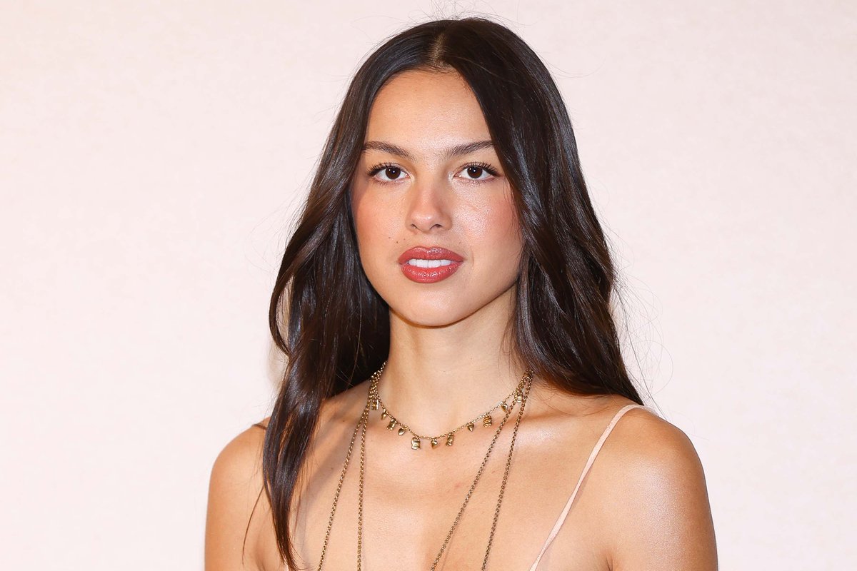 RobbieBarstool's tweet image. Olivia Rodrigo tells #Vogue that her next album is inspired partially by the Pup Punk single, 'Jane'