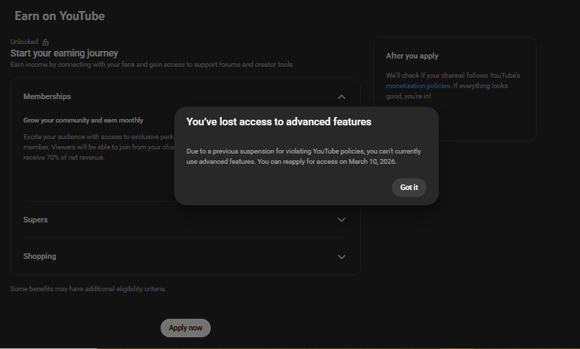 Gynopah's tweet photo. @TeamYouTube Im not getting accepted to apply for the youtube program. Its already the due date and I'd like to apply https://t.co/OZlOsUYHDD