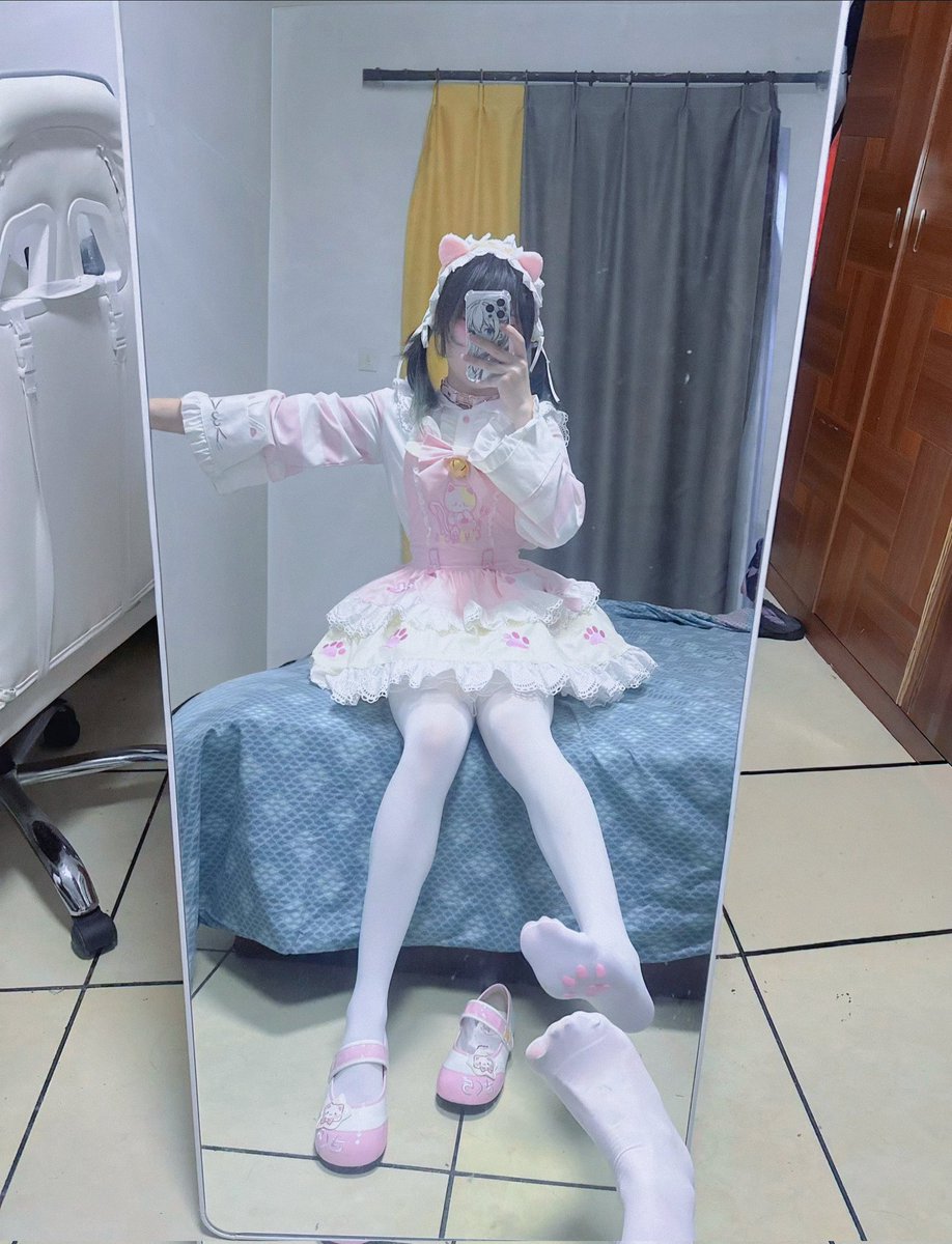 洛栖 tweet media