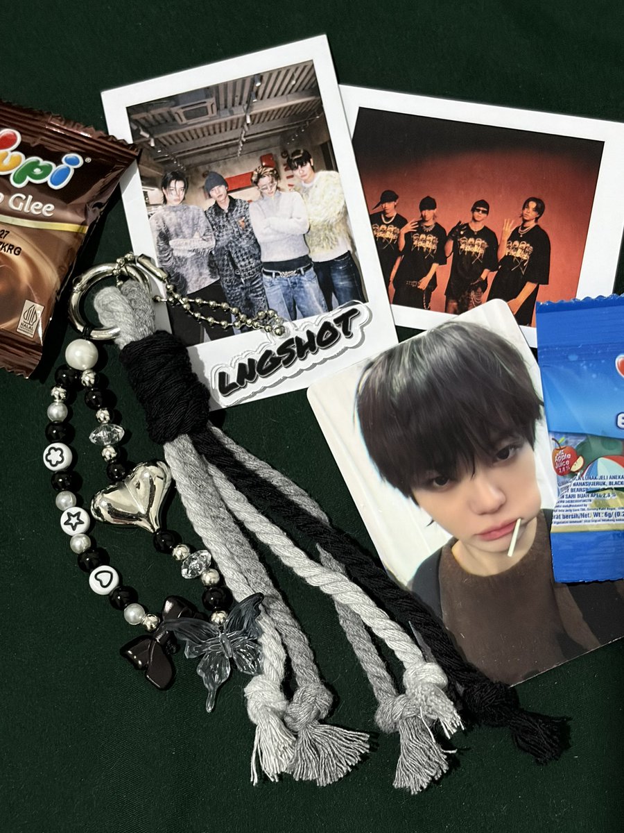 nyoo🌰 tweet media