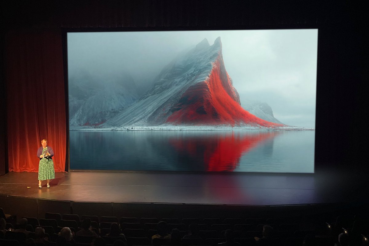 June Redthread tweet media