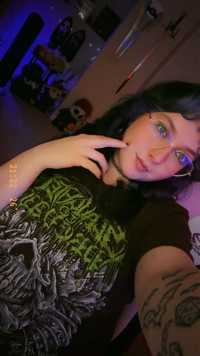 I think I’m gonna hit lvl 90 tonight!! 

Twitch.tv/Vesper_Noctis