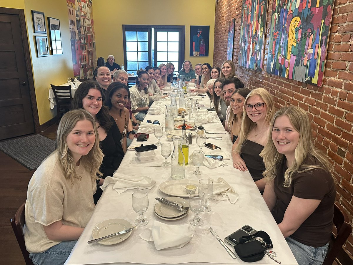 C-SC Women's BBall tweet media