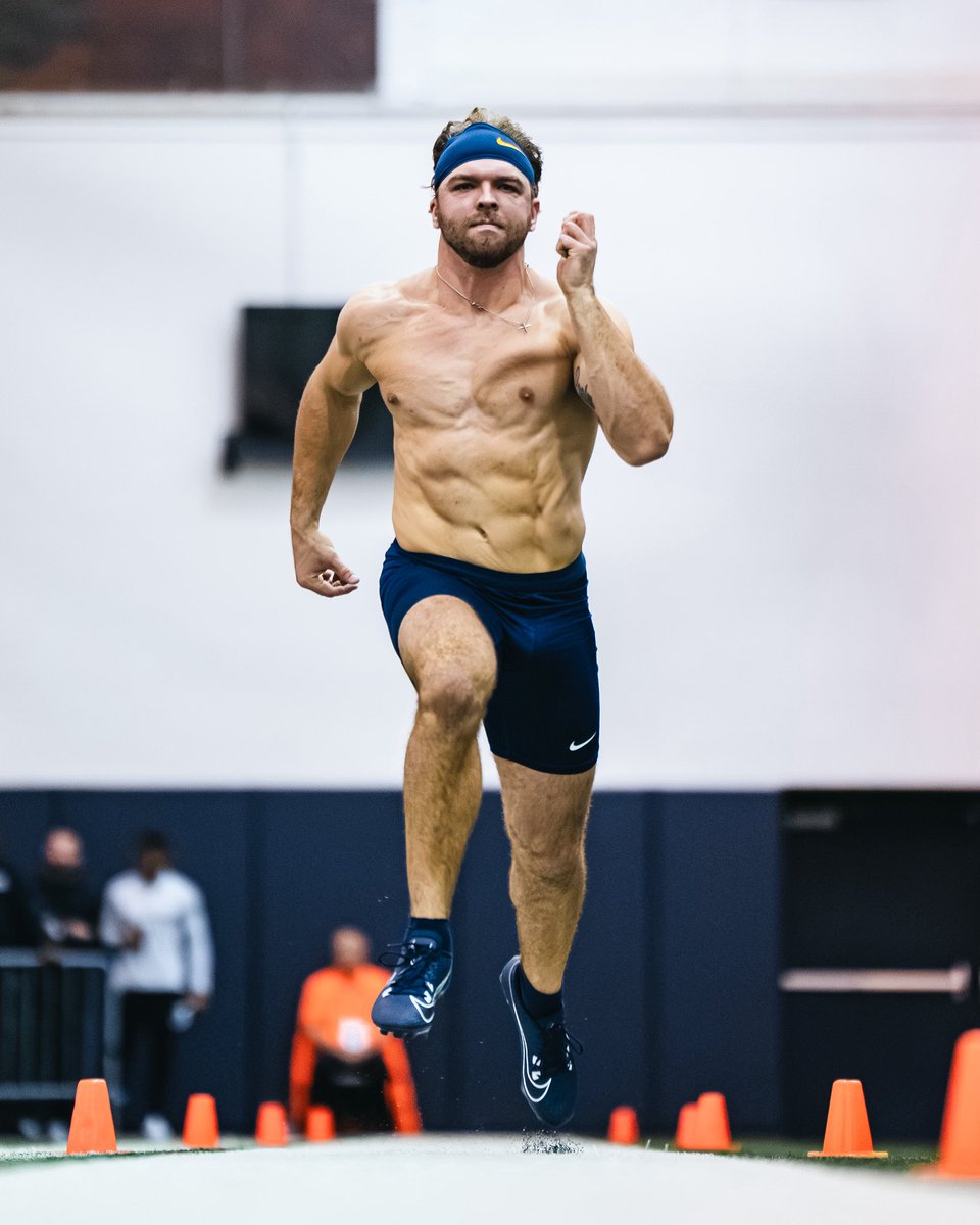 West Virginia Football tweet media