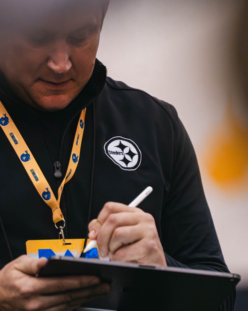 West Virginia Football tweet media