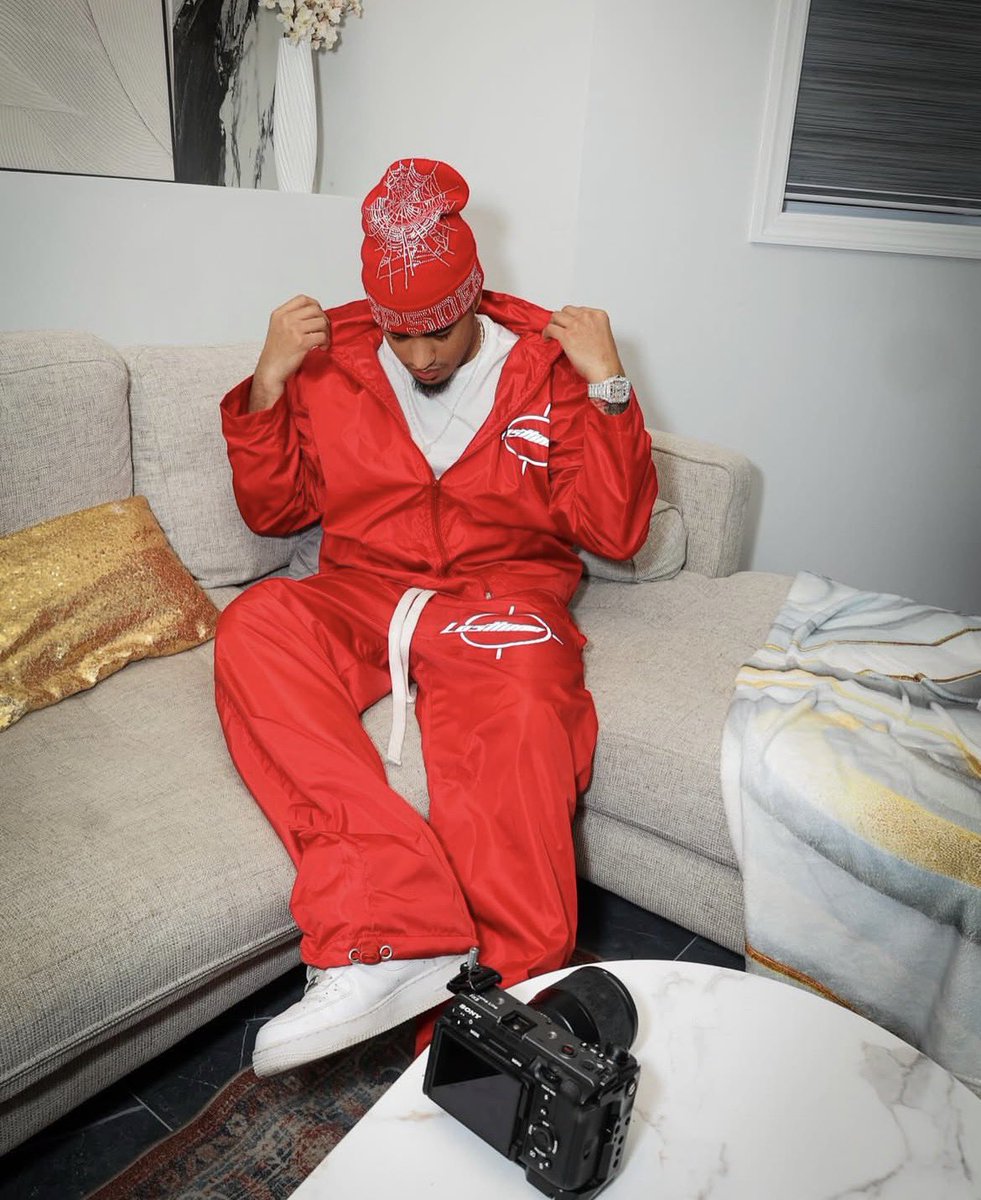 MissKaatty tweet media