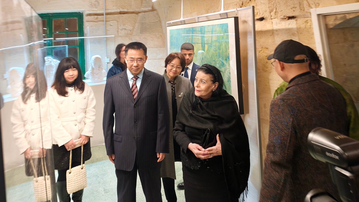 Zhang Zuo tweet media