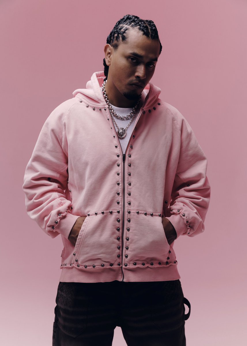 STEVEN MENACE tweet media