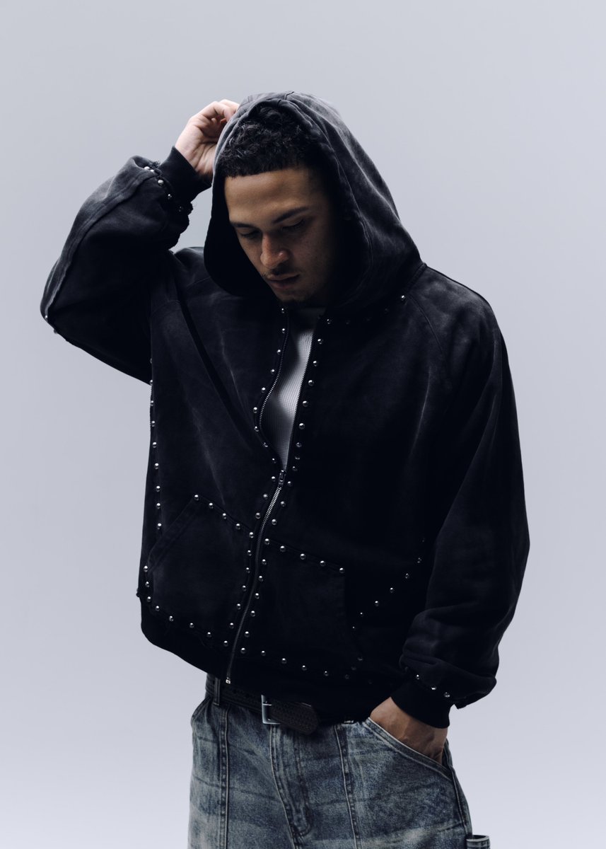 STEVEN MENACE tweet media