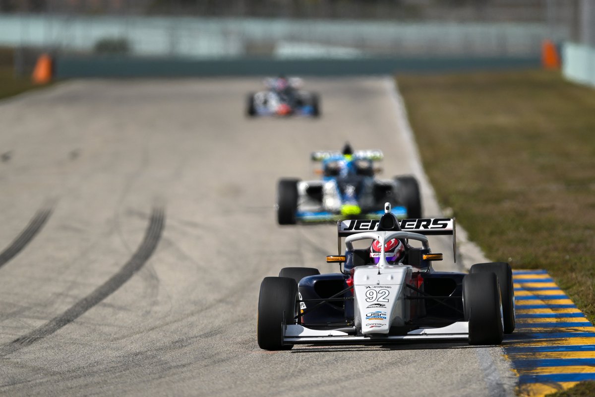 USF Pro Insider tweet media