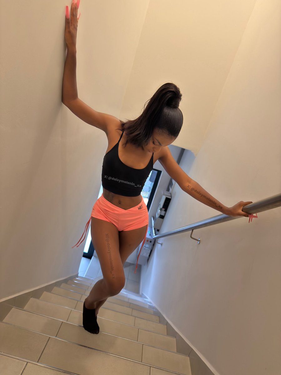 Daisymelanin00 🌸 tweet media