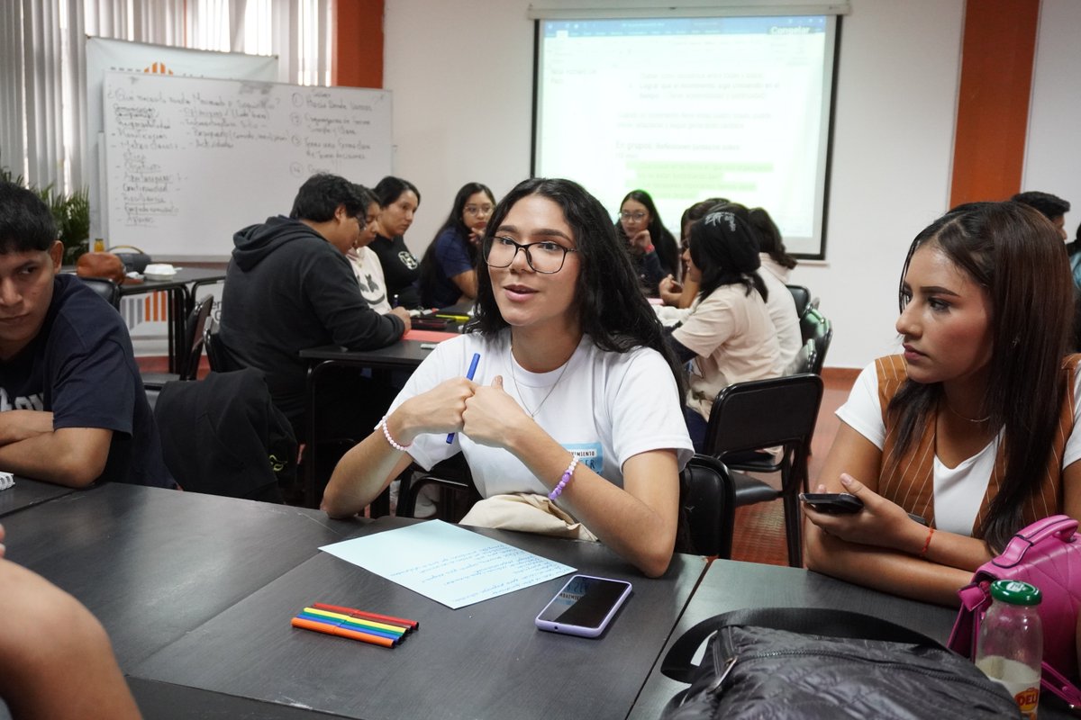 Plan International Ecuador tweet media