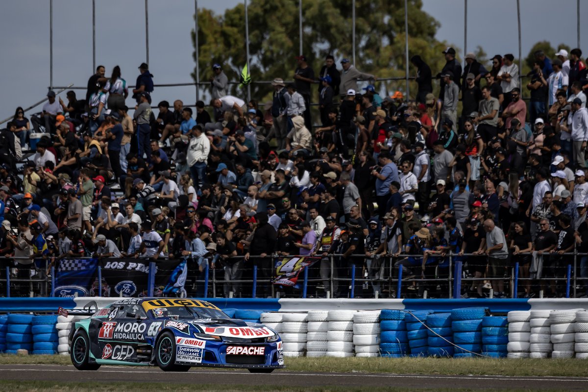 EquipoRVRacing tweet media