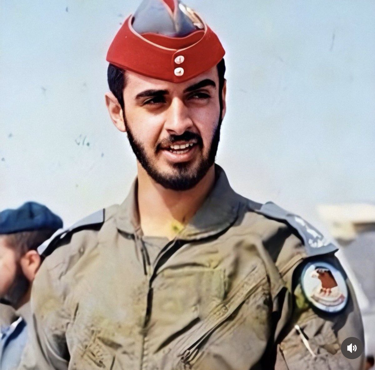 Jvvhr's tweet photo. معزبّ الشرق الأوسط من ساسه لراسه https://t.co/yQBKzmvyfv