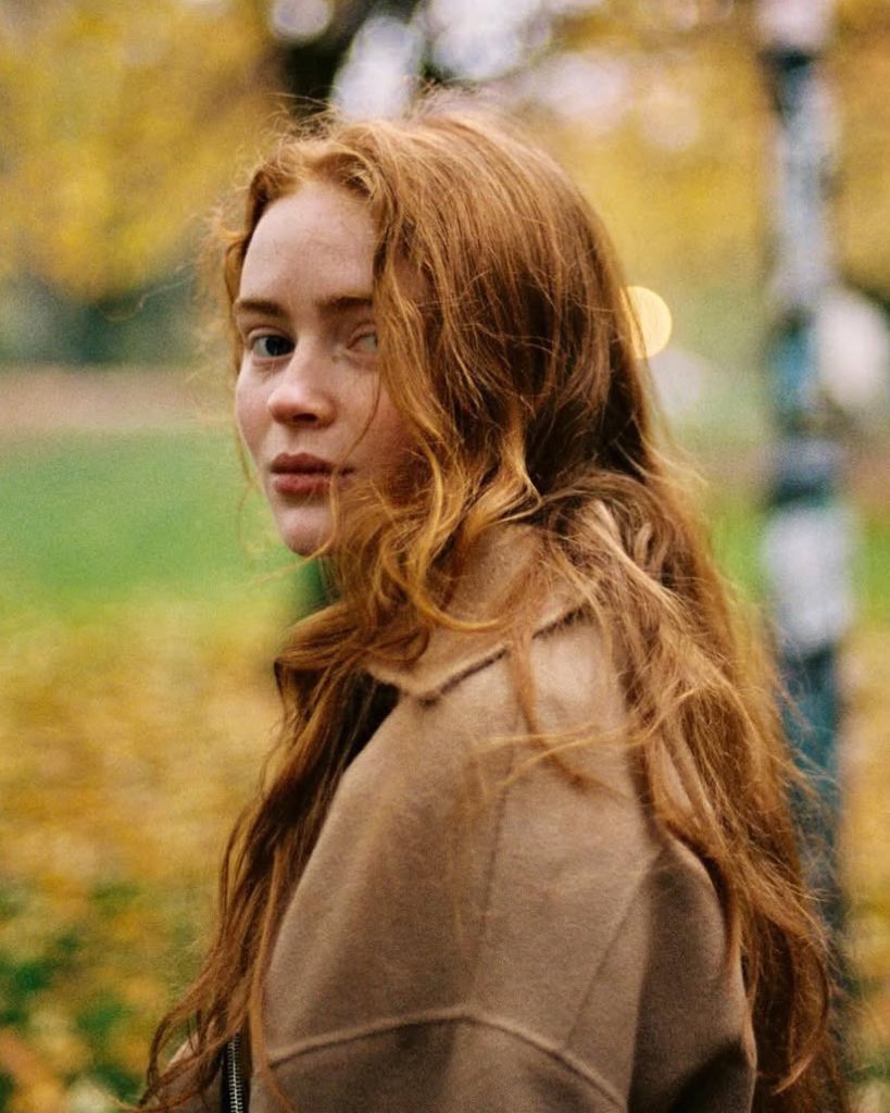 the definition of an autumn girl and it’s sadie sink