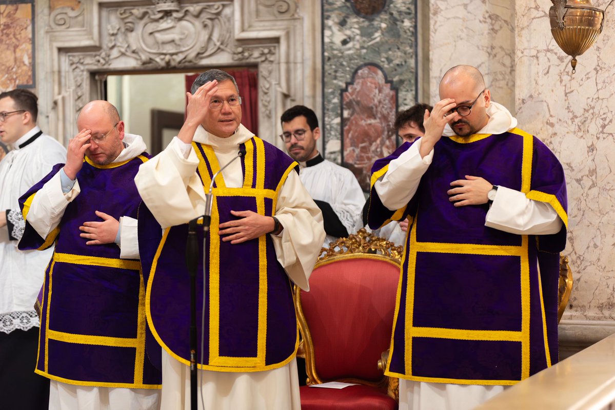 Fr Edward Hauschild tweet media