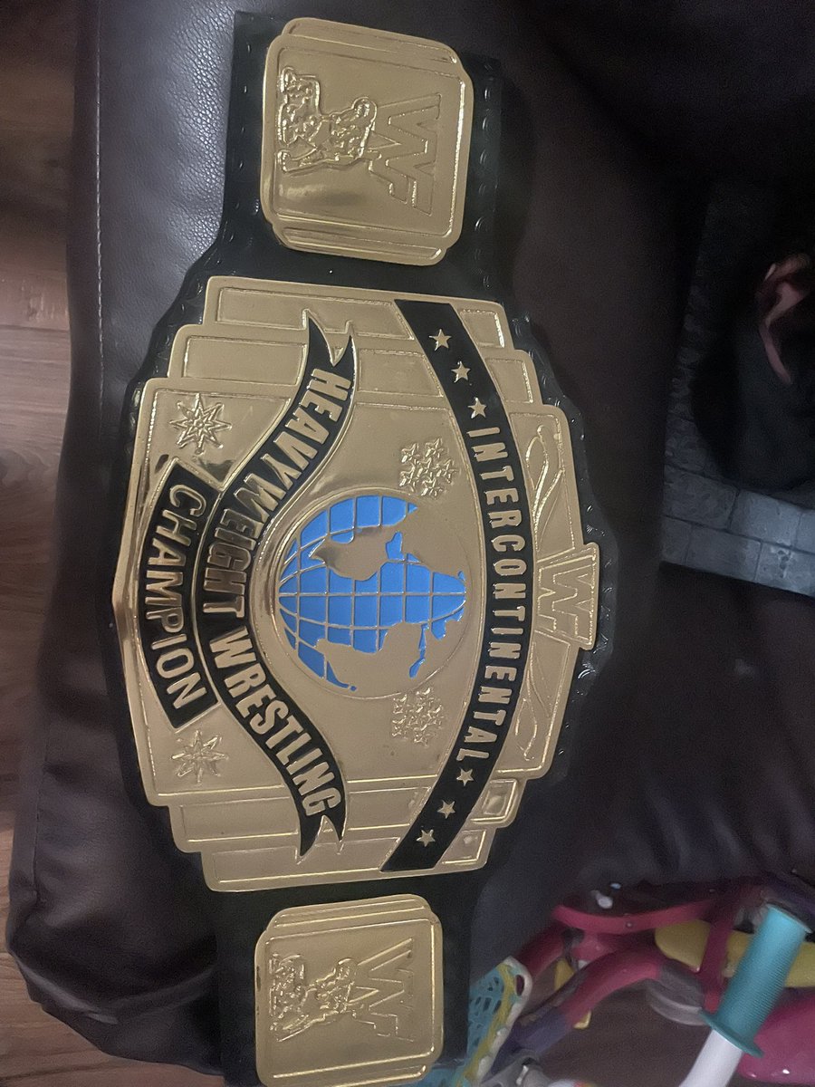 ManofSteel1786's tweet photo. 190 shipped dm me if interested classic IC title https://t.co/be37R9zQ75