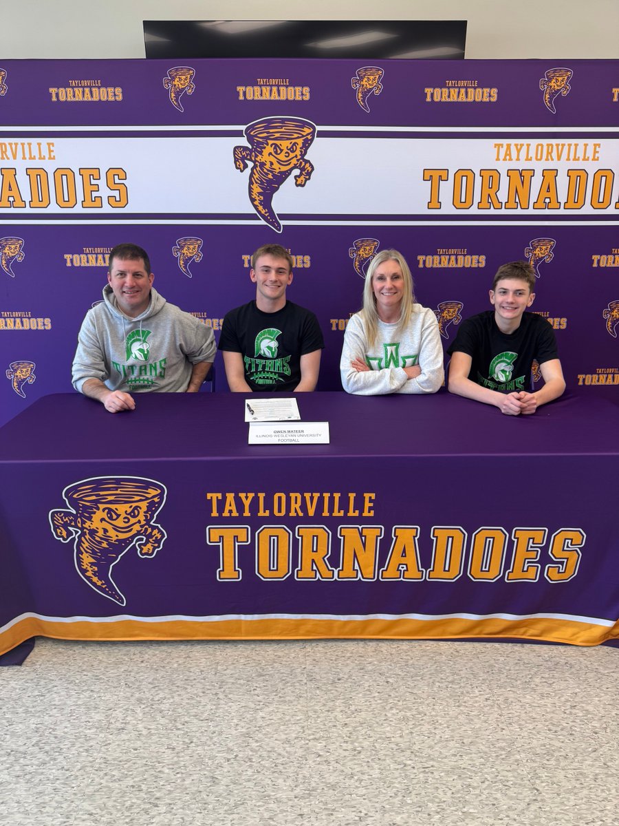 TvilleAthletics's tweet photo. Congratulations to Owen Mateer on his commitment to play football next year at Illinois Wesleyan University!
#TvillePride
⁦@IWUTitanFball⁩ https://t.co/nKcyw2FjLg