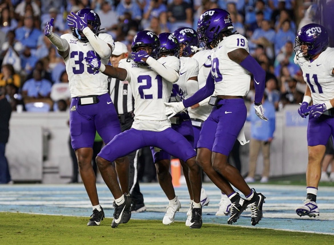 Ju2shifty2's tweet photo. Thank your for reaching out @TCUFootball and inviting me to camp @TylerOlker https://t.co/NQkG1xCviE