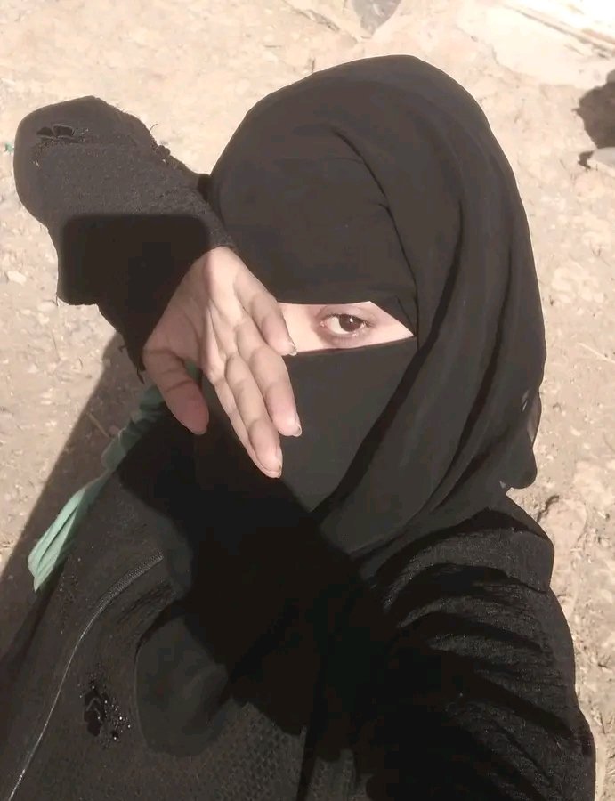 بنت الجنوب tweet media