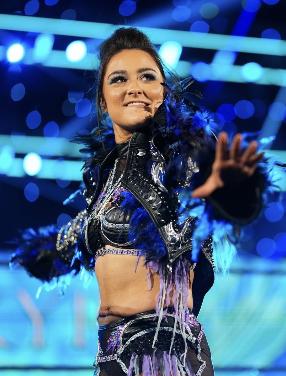 Gala 💜 || コズミック・ルチャ ✨️ tweet media