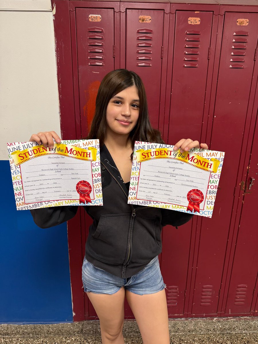 PrincipalNaber1's tweet photo. Congratulations to the RHSECS Students of the Month! Keep up the great work! #RHSECS #alwaysmovingforward #studentofthemonth @YonkersSchools @RcollinsJudon @AnibalSolerJr https://t.co/g05IbpRvdy