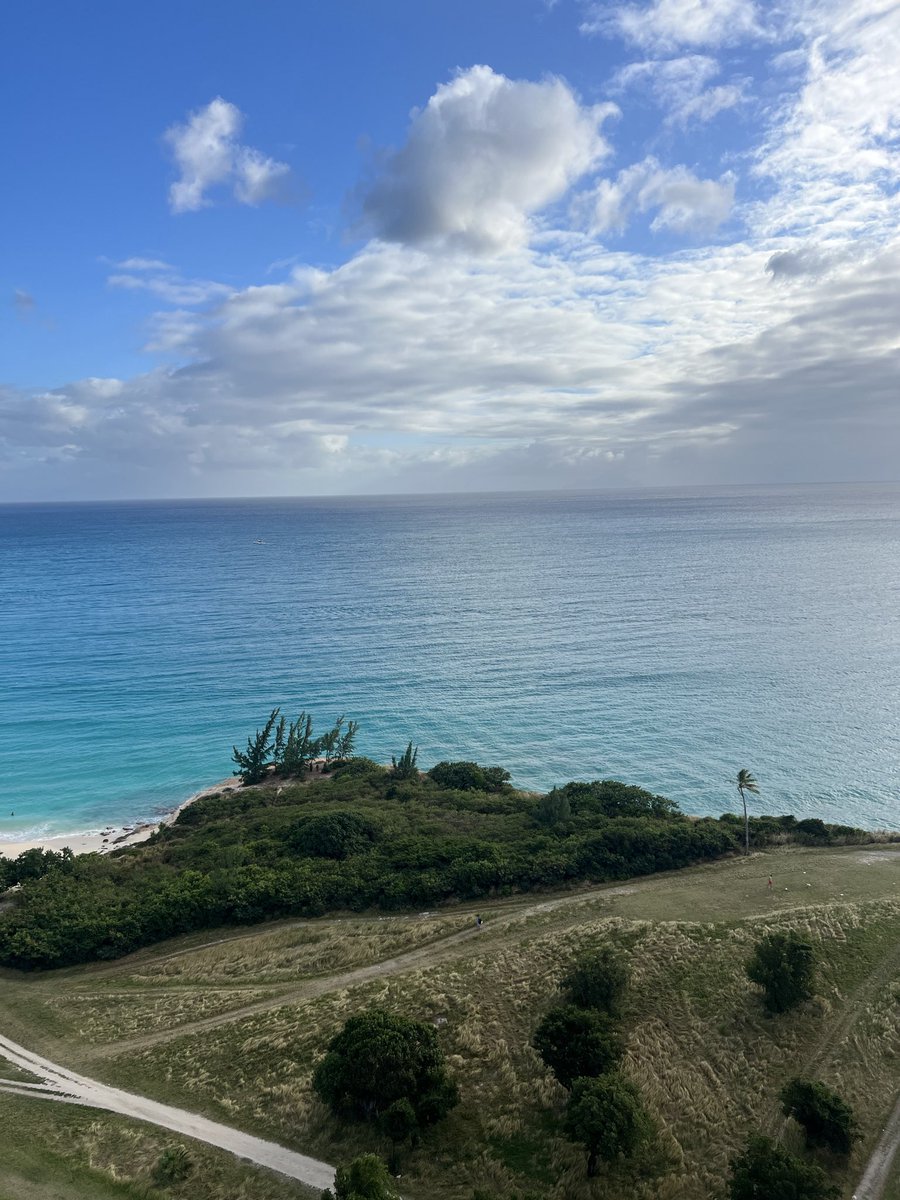 VICTORIOUSTAXI's tweet photo. The world is a beautiful place 

•
•
•
•
•
#Victorious
#VictoriousTaxi
#VictoriousTaxiSxm
#VictoriousTaxiServices
#VictoriousTaxiServicesSxm
#TaxiService
#TaxiServices
#Transportation
#SintMaartenTaxi
#SaintMartinTaxi
#SxmTaxi
#Taxi
#SintMaarten
#SaintMartin https://t.co/I1GlXR9ksH