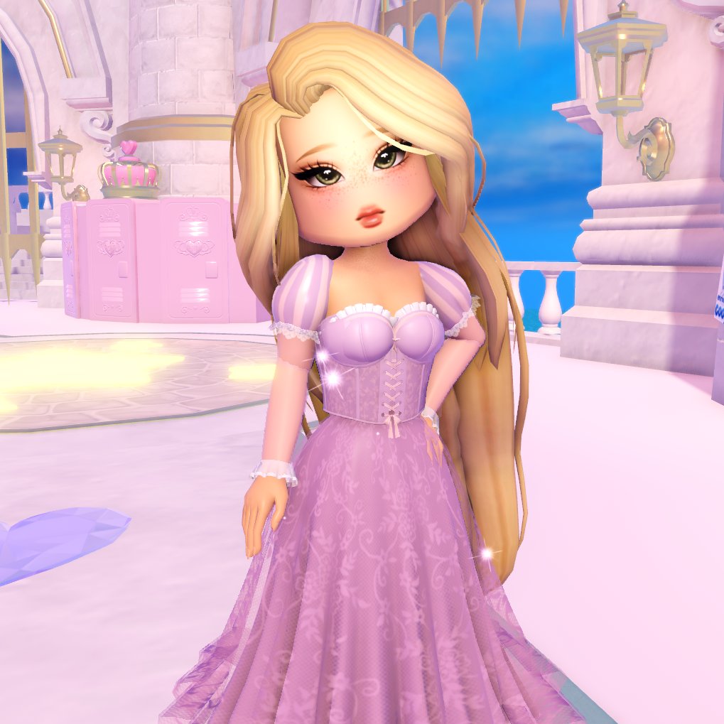 THIS UPGRADE... 
ever since the new set came out i knew i had to remake Rapunzel bc the items are just perfect
