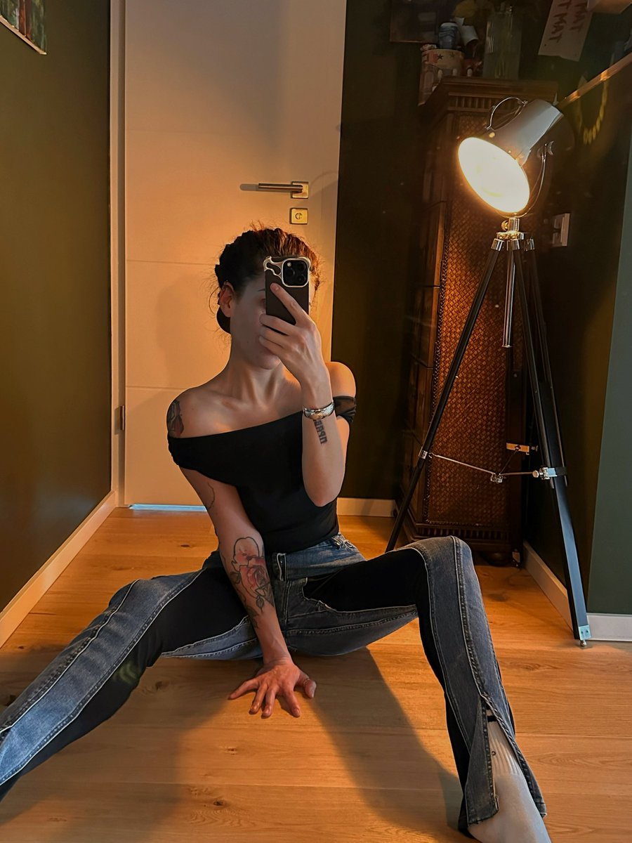 кара небесная tweet media