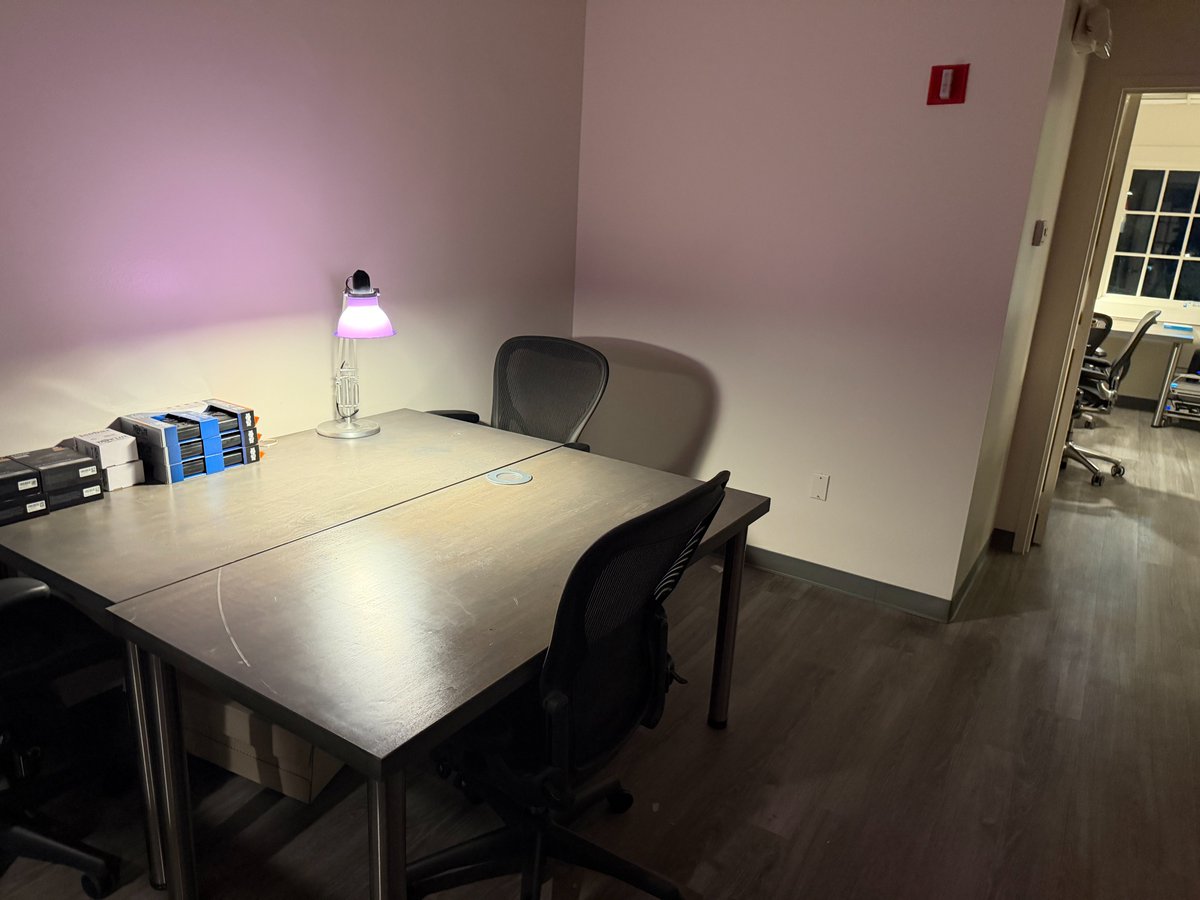 visionik e/acc tweet media