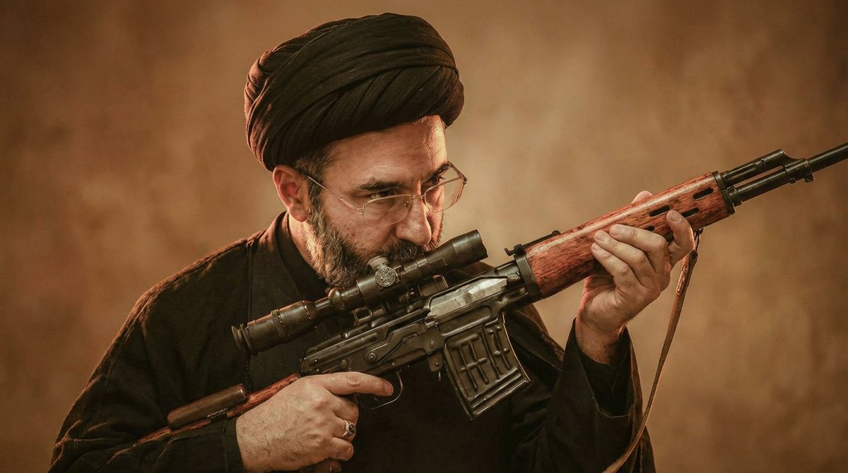 حضرت امام سید مجتبی خامنه ای (حفظه الله)
قلب مایی آقا جان❤️...
شما برای ما خمینی کبیر هستی
 شما برای ما خامنه ای شهید هستی..
#خامنه_ای_دیگر