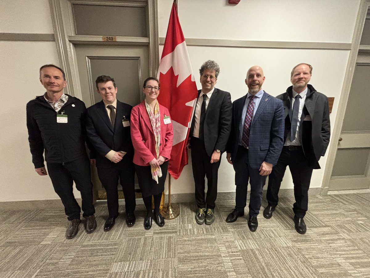 Benoit-Antoine Bacon tweet media