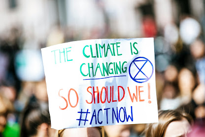 LearninginAS's tweet photo. [New Post] How to Help Teens Overcome Anxiety About Climate Change

By Guest Blogger Tyralynn Frazier, GGSC. "Climate change is a mental health issue, not just an environmental one. Compassion practices may help adolescents turn anxiety into action."

https://t.co/dGmVUfX9ZK https://t.co/TEOo1G1o3B