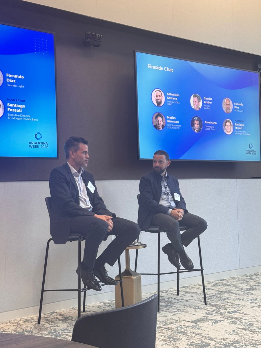 Gabriel Gruber ๐ต tweet media