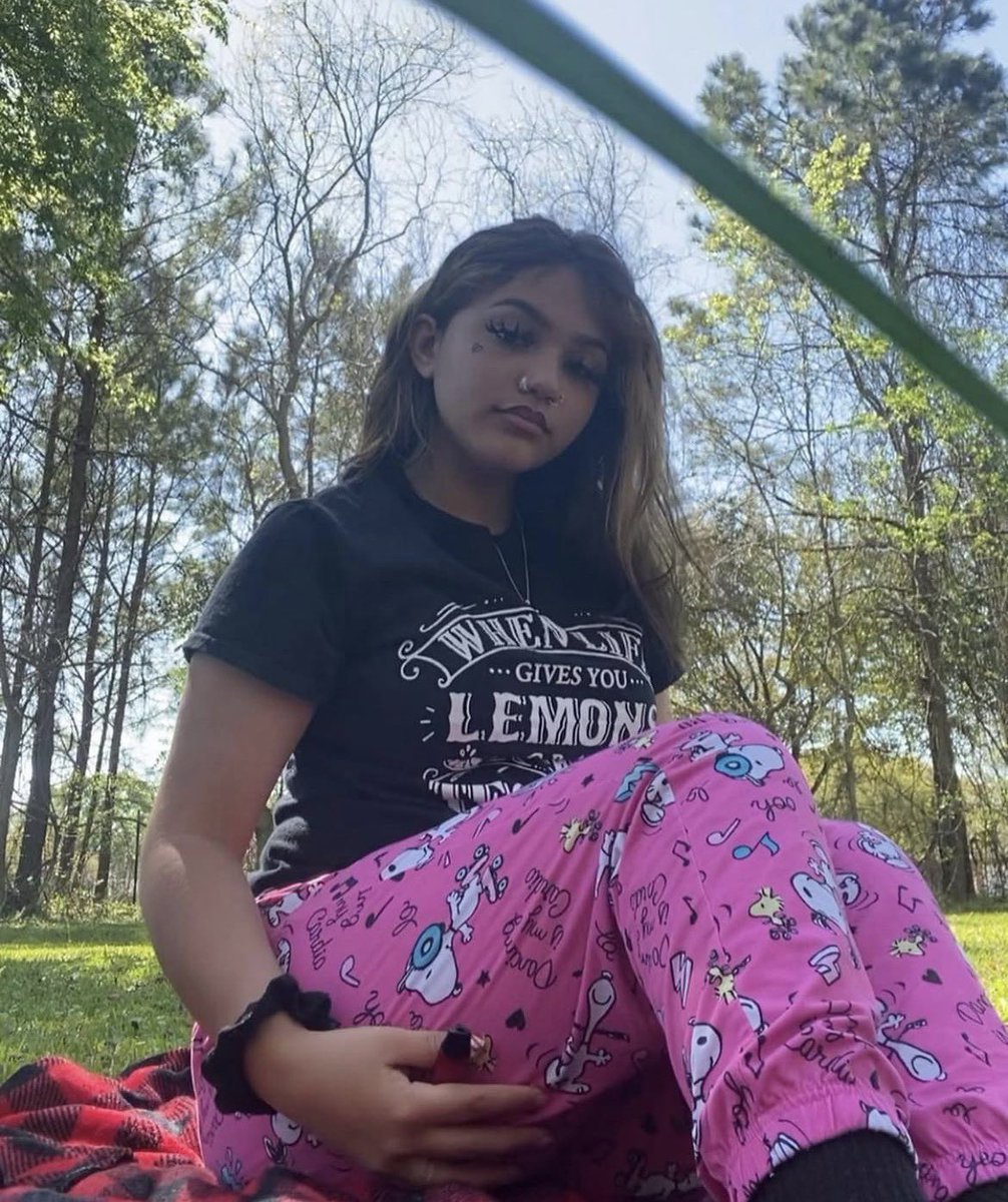 CalistaKyraa's tweet photo. Focusing on me 💕 https://t.co/LMlzn3g4ao