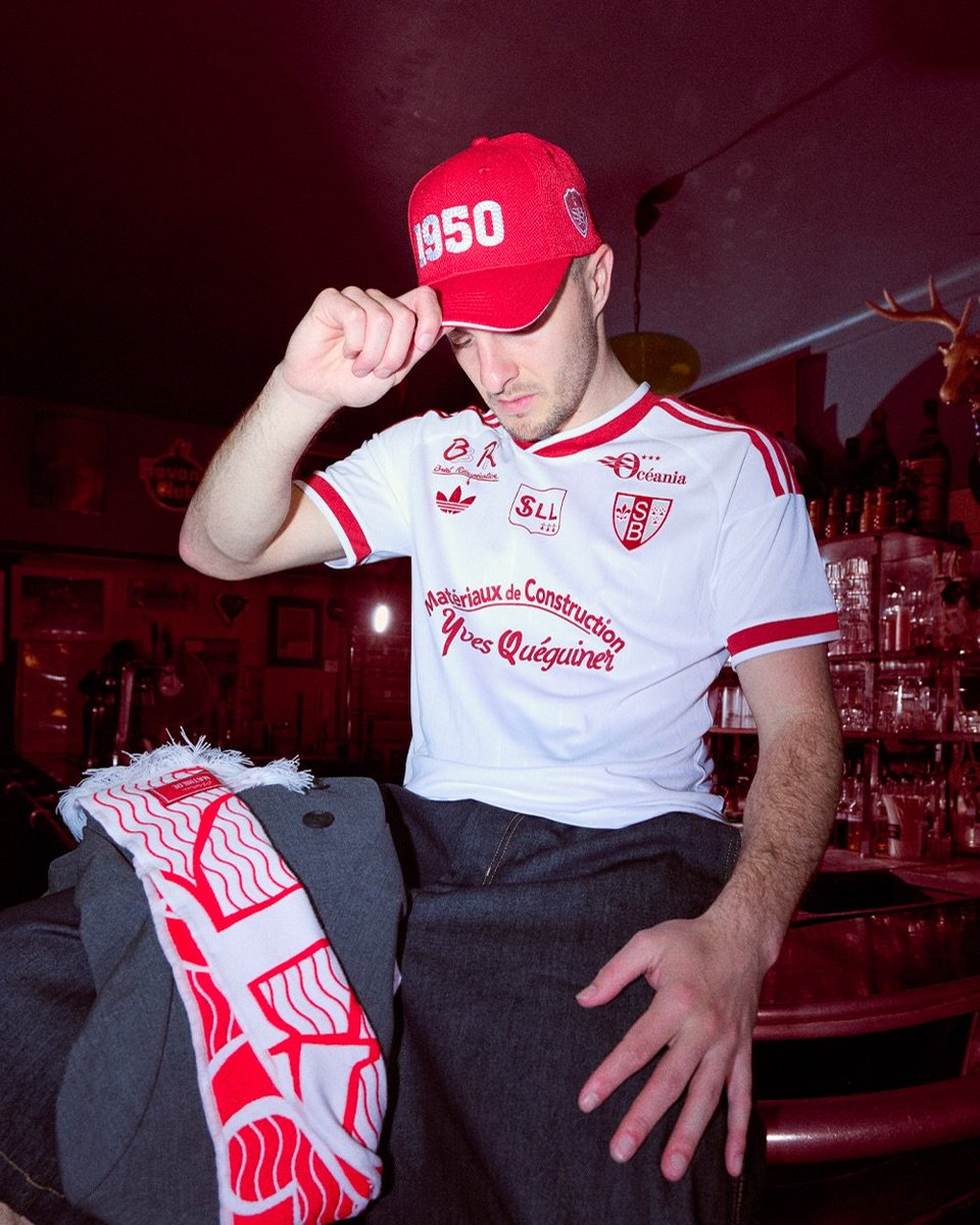 _PointDePenalty's tweet photo. Le nouveau maillot de Brest avec le blason bien OG 🤌 https://t.co/arnDsWiMEa