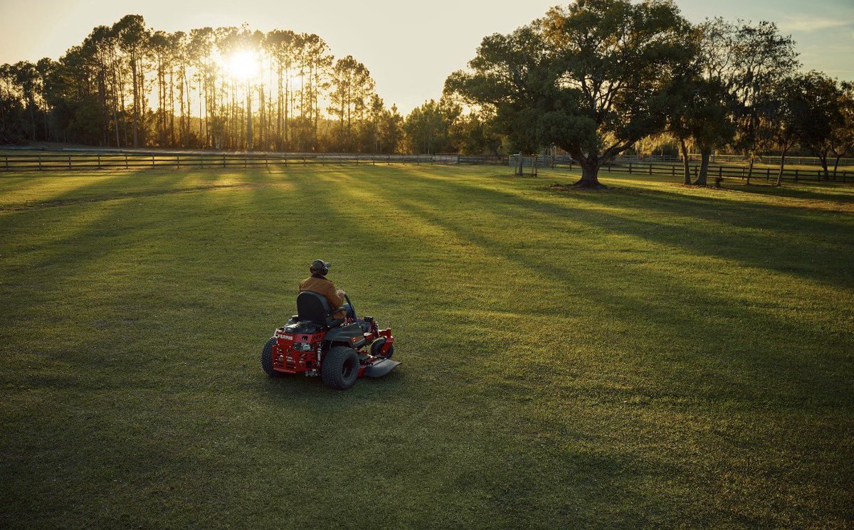 FerrisMowers's tweet photo. 𝙁𝙀𝙀𝙇𝙎 𝙇𝙄𝙆𝙀 𝘼 𝙅𝙊𝘽 𝙒𝙀𝙇𝙇 𝘿𝙊𝙉𝙀. 

Before you got your Ferris, you had to mow. Now you get to mow.

 Learn more 👉 https://t.co/Q66mBQvEvn

#FerrisMowers #Feelslikeaferris https://t.co/a01c5tEDfS