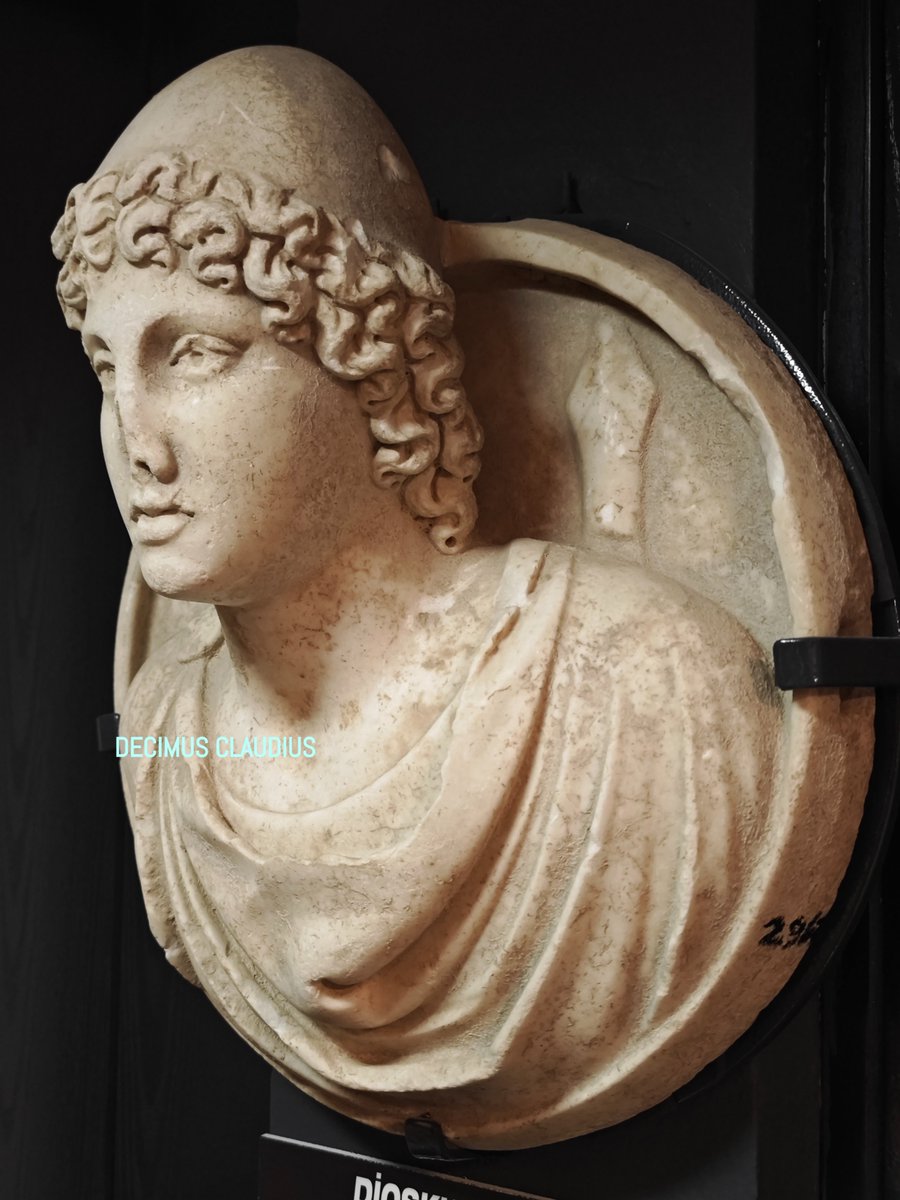 decimusclaudius's tweet image. A Roman high relief bust of one of the Dioscuri. It was found in Silifke, dates to the 3rd century AD and is on display in the Silifke Museum in Silifke, Turkey.

#carving #turkey #ancientrome #archaeology #roman #spqr #türkiye #mersin #mythology #ancient #silifke
