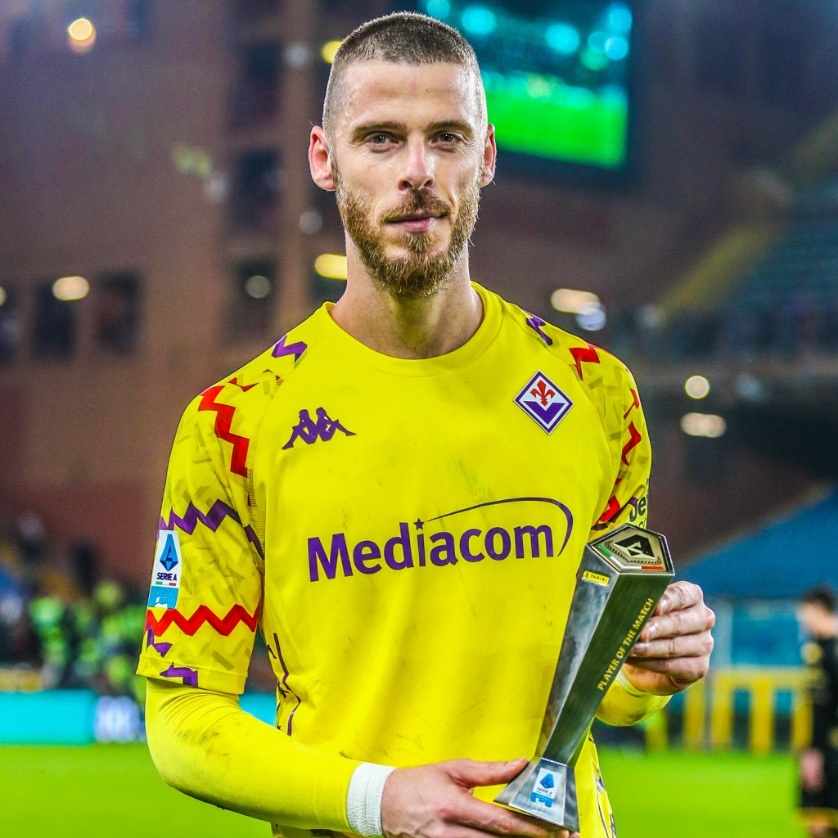 SoyCalcio_'s tweet photo. 🫂 David De Gea, portero de la Fiorentina y ex guardameta del Atlético de Madrid, ha apoyado en sus redes sociales a Kinsky, guardameta del Tottenham:

"Nadie que no haya sido portero puede entender lo difícil que es jugar en esta posición.  Mantén la cabeza en alto y volverás a ir".