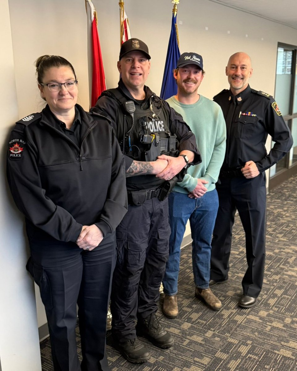 North Bay Police tweet media