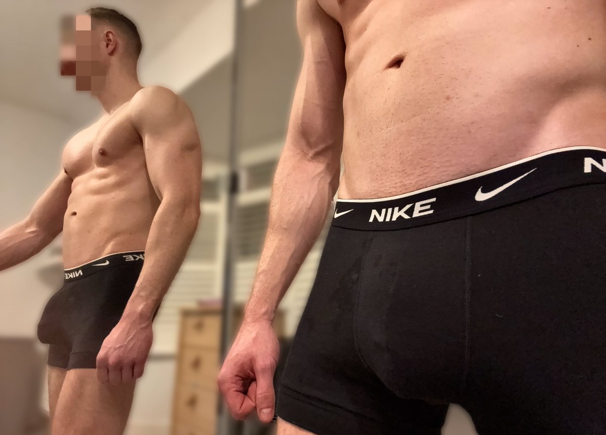 shirtlifter. tweet media