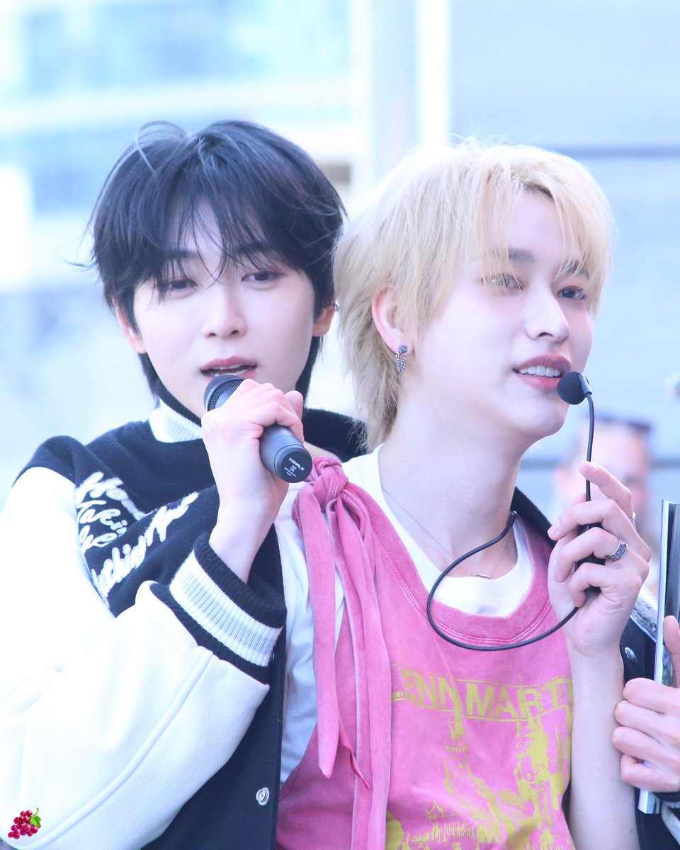 🍇ིྀ tweet media