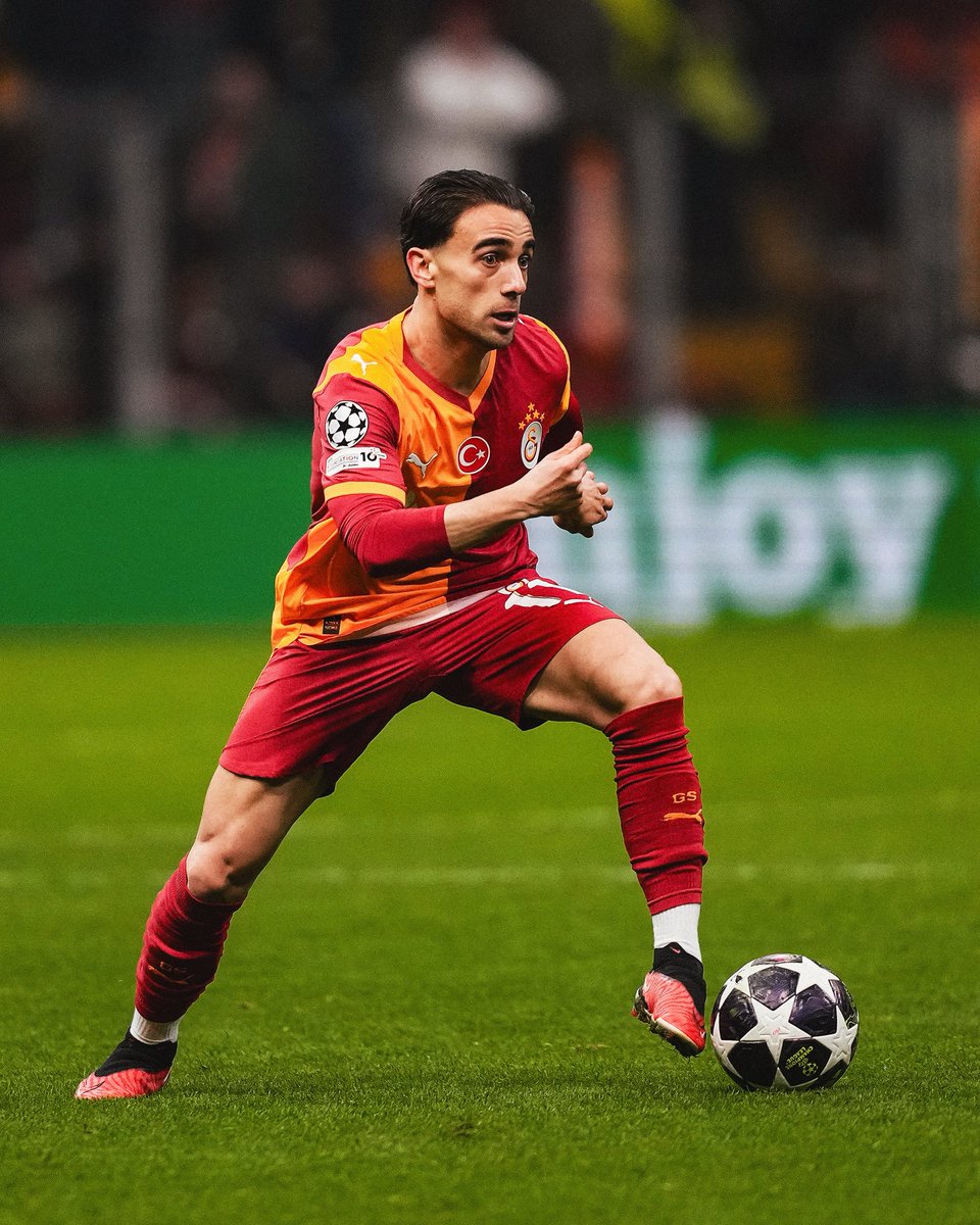 yunusakgun17's tweet photo. Adım adım tarih yazmaya devam 💛❤️ https://t.co/bMxezIuFvB