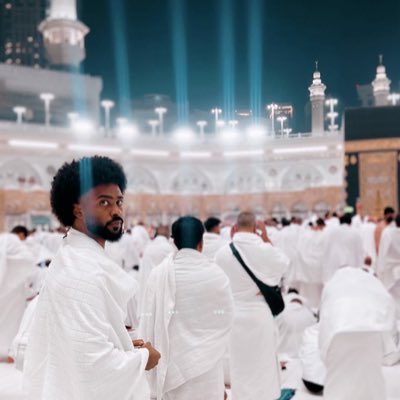 hammato_7's tweet photo. #NewProfilePic 🙌🕋🌍🤍🖤❤️‍🩹. https://t.co/tsyBz7zbDz