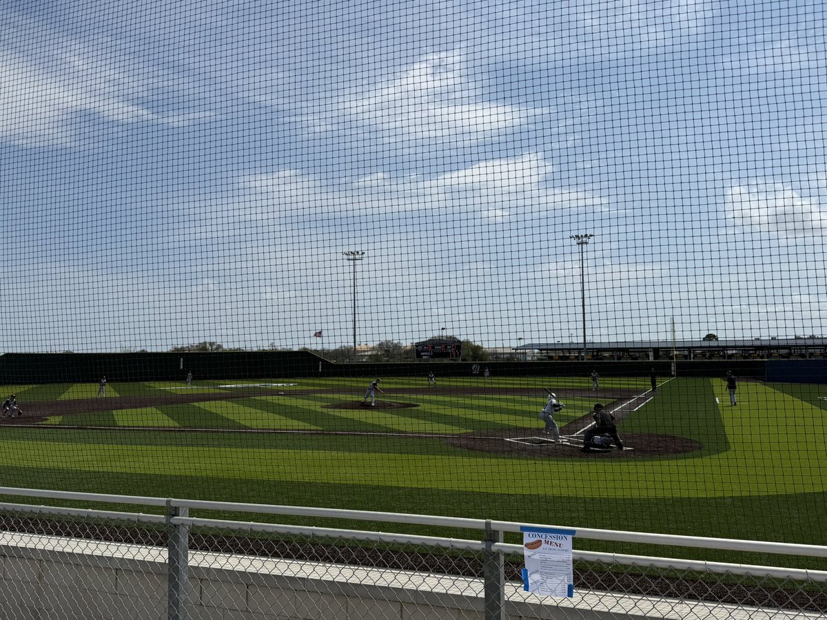 Abe Lozano tweet media