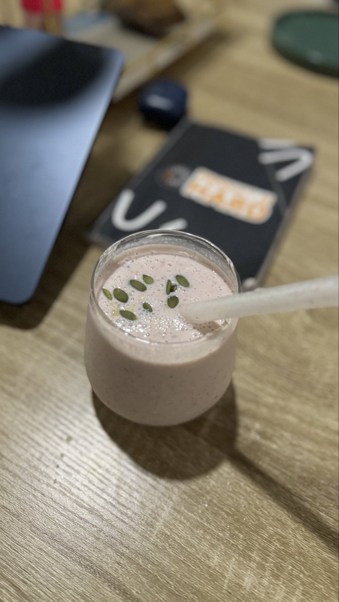 Ambitious MJ tweet media