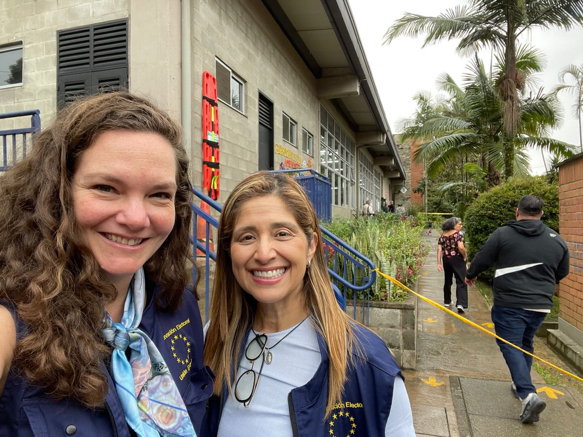 Canada en Colombie tweet media