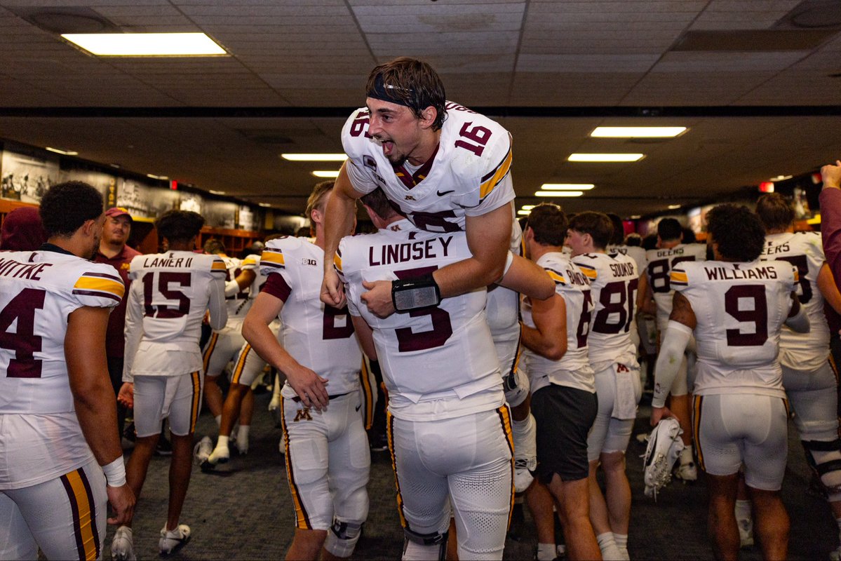 Minnesota Football tweet media